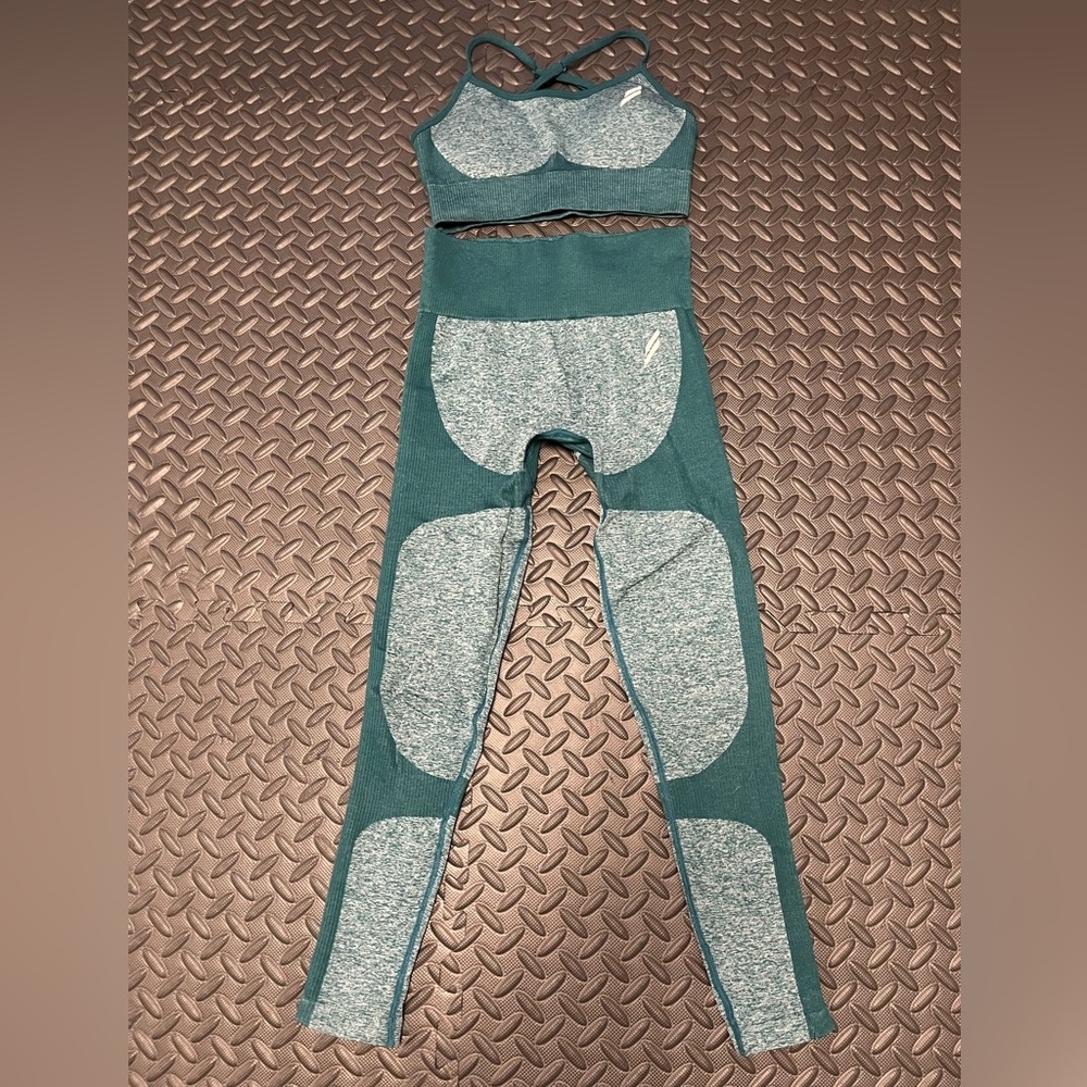 Teal Activewear Set - DOYOUEVEN